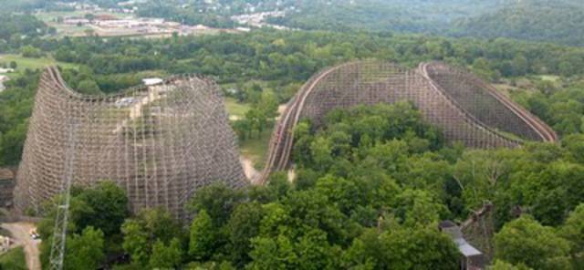 10 Roller Coaster Tertinggi Di Dunia [ www.BlogApaAja.com ]