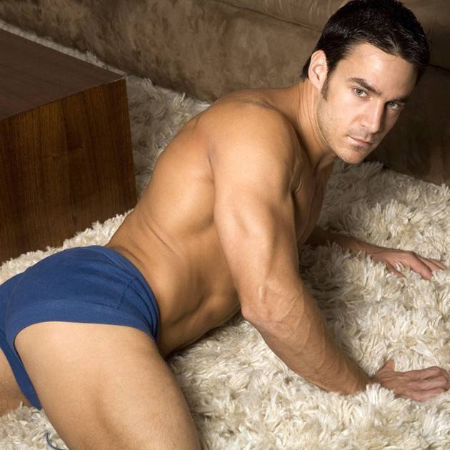 acompañantes masculinos gay porno dolor acompañantes masculinos gay porno dolor