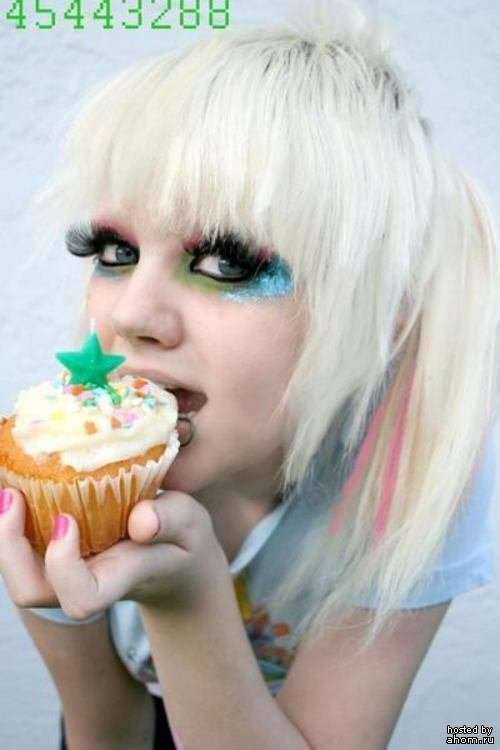 Emo girls 18