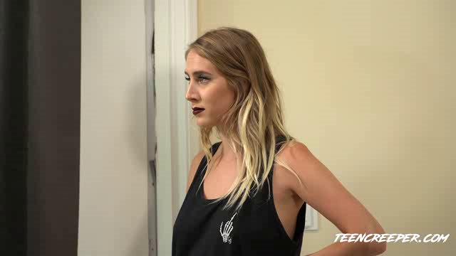 TeenCreeper E32 Cadence Lux XXX TeenCreeper E32 Cadence Lux XXX