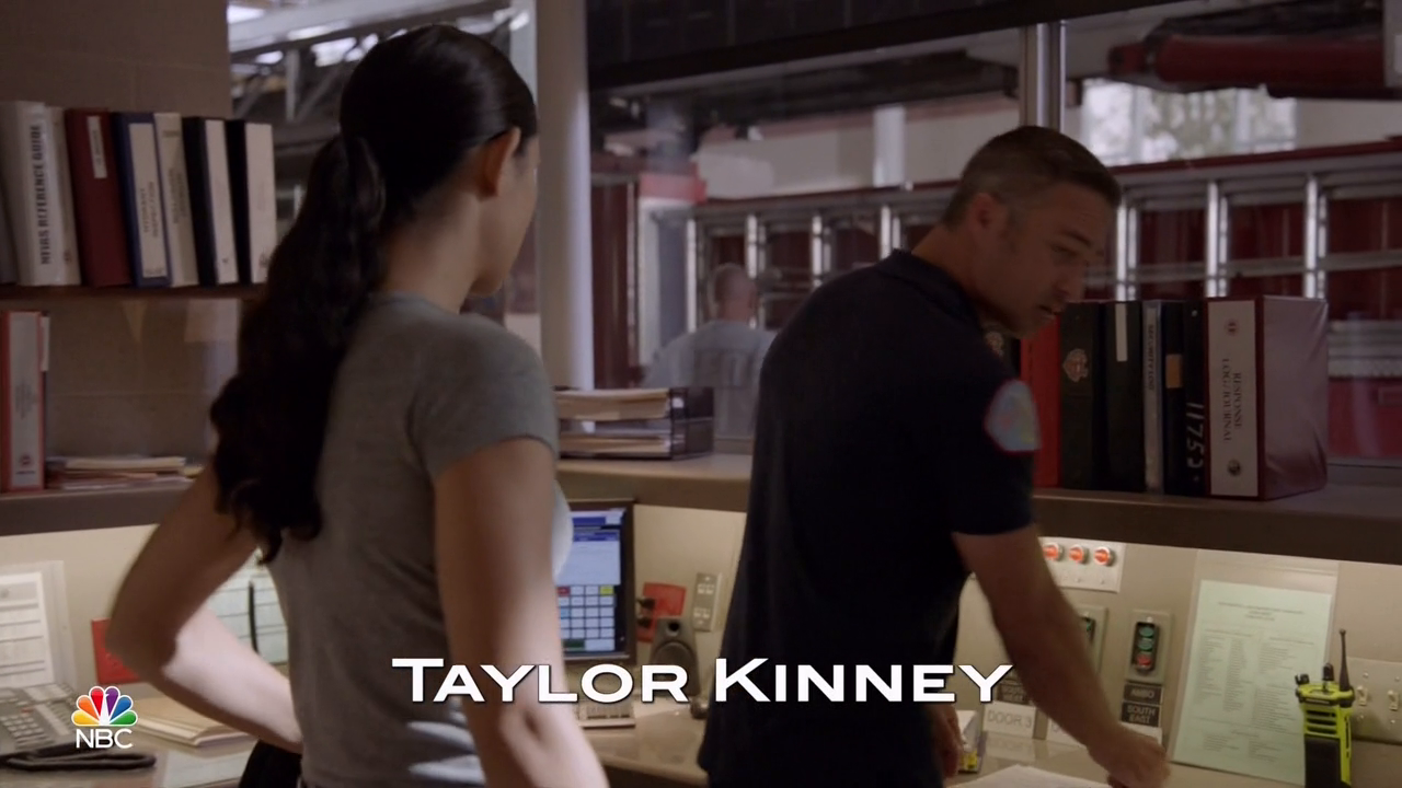 Chicago Fire S07E04 720p HDTV x264-AVS Chicago Fire S07E04 720p HDTV x264-AVS